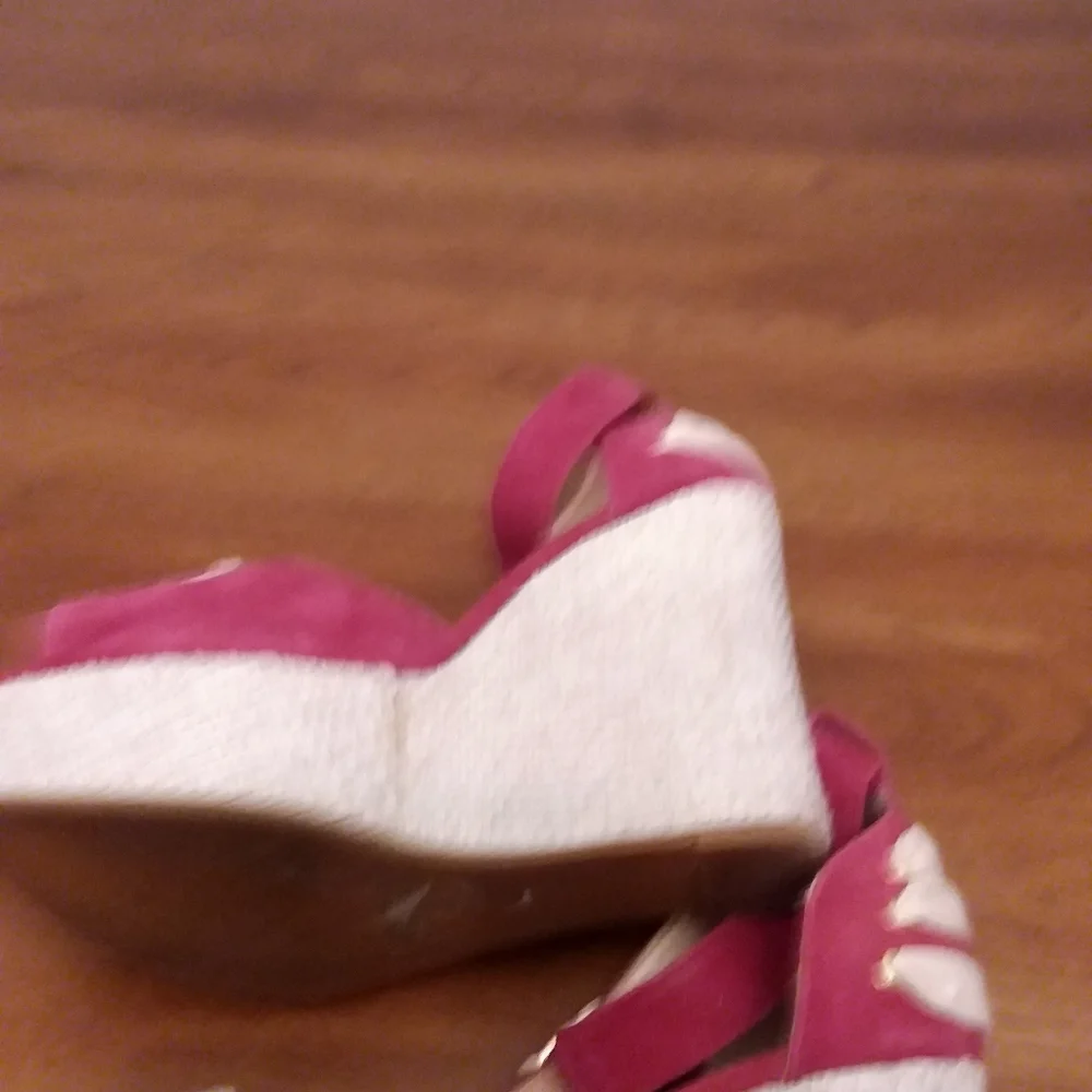 Isadora Sandals  wedge - Picture 2 of 11